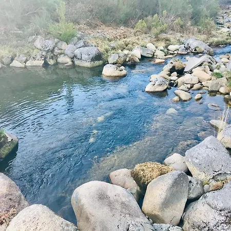 컨트리하우스 Janelas Da Cabreira *