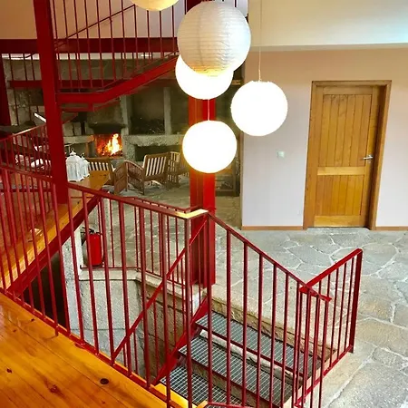 Janelas Da Cabreira Campos (Vieira do Minho, Braga)