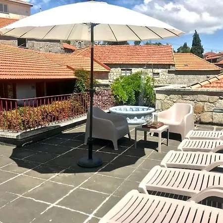 Janelas Da Cabreira Campos (Vieira do Minho, Braga)