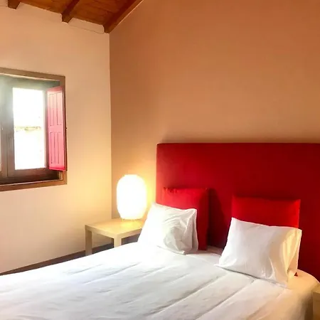 Janelas Da Cabreira * Campos (Vieira do Minho, Braga)